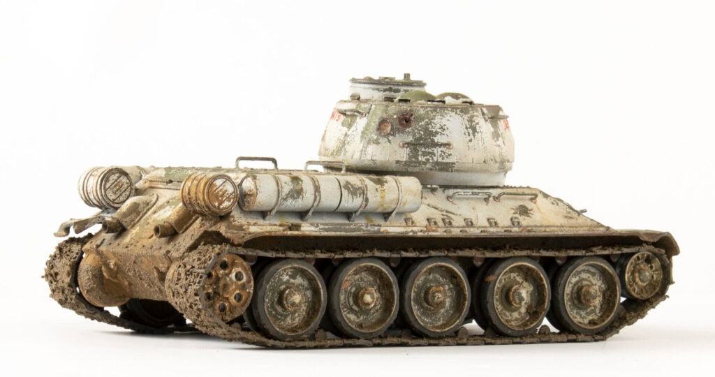 Precizan tenk model za skladištenje i prezentaciju.